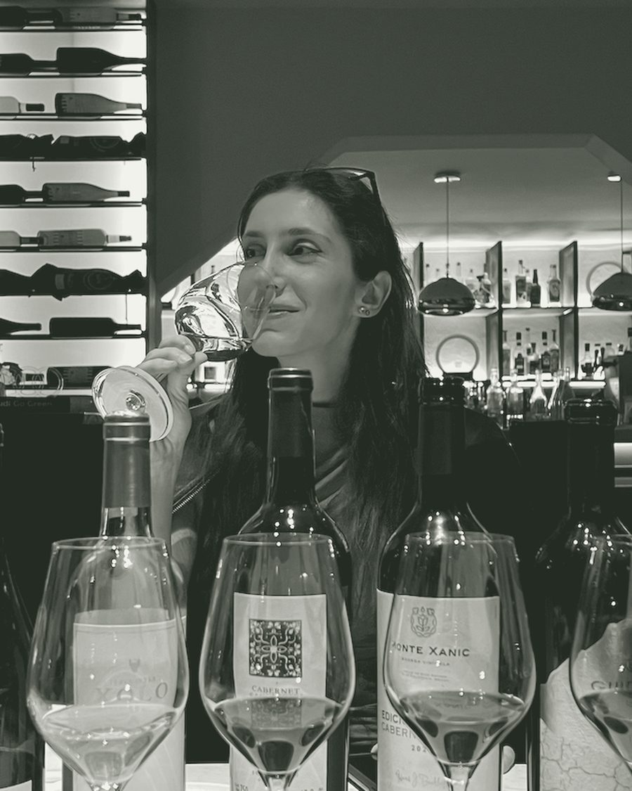 Sona tasting at a wine bar
